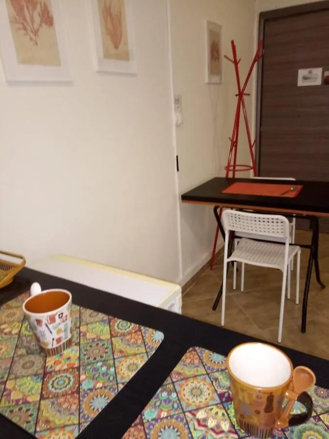 Διαμέρισμα Kingsize Bed 2X2,20 Comfort Super Wifi 70 Mbps Studio! Θεσσαλονίκη